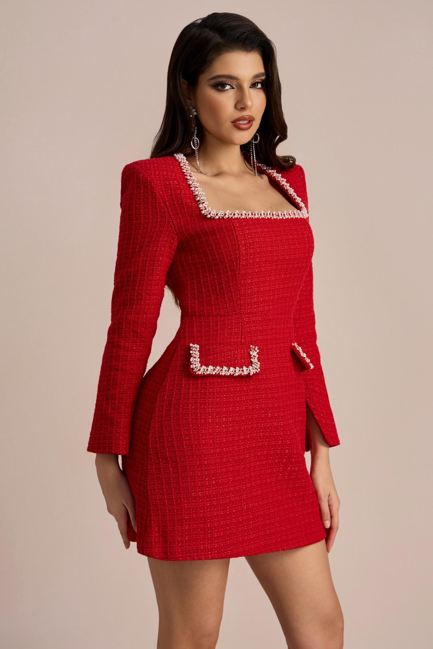 Effortlessly Elegant Dress with a Timeless Design