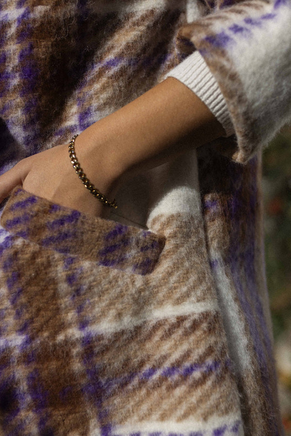 Beautifully Finished Garment in a Timeless Design