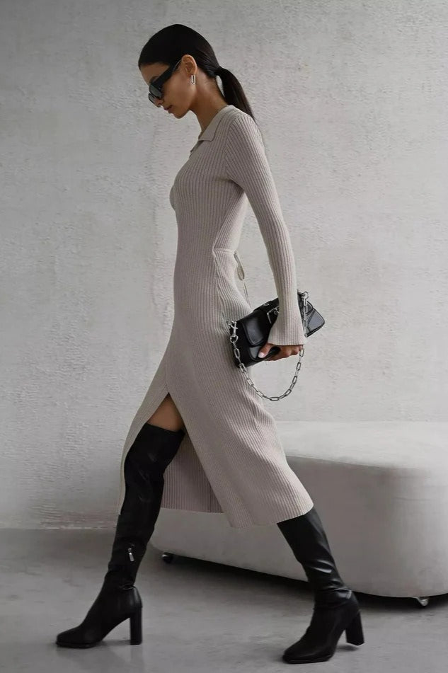 Effortlessly Elegant Sweater with a Timeless Design