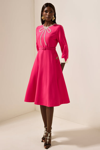 Well Tailored Dress with a Graceful Silhouette