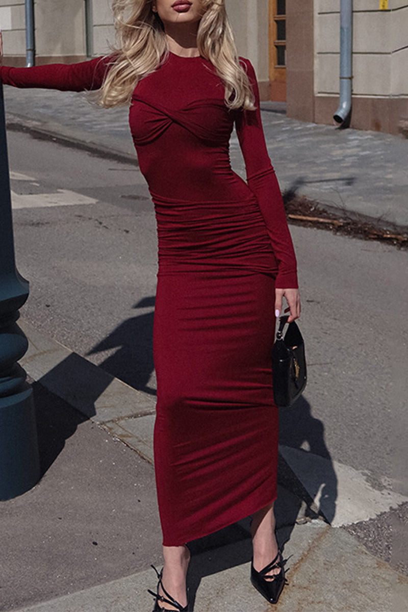 Classic Vintage Dress with a Flattering Fit