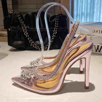 Polished Heels with an Effortless Classic Look