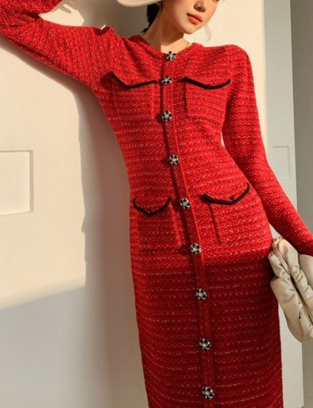 Well Tailored Dress with a Graceful Silhouette