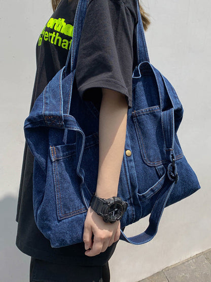 Gracefully Styled Bag for Any Occasion