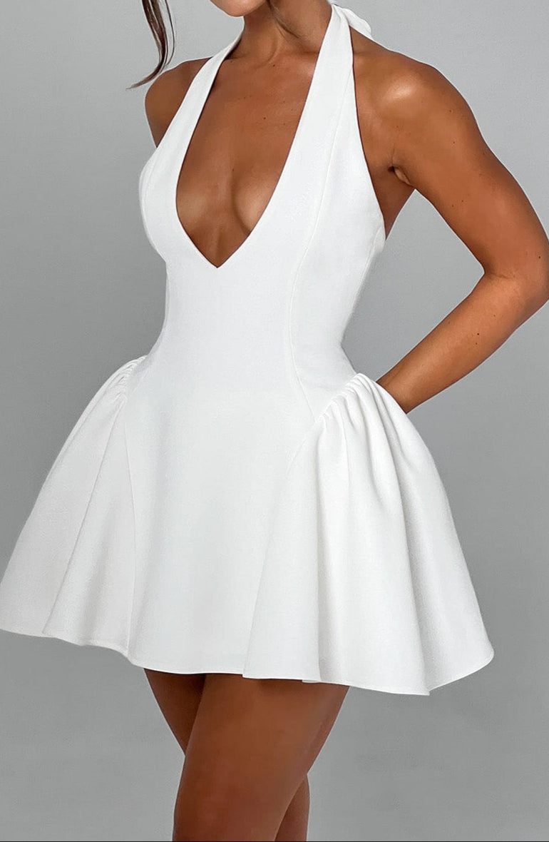 Classic Vintage Garment with a Flattering Fit