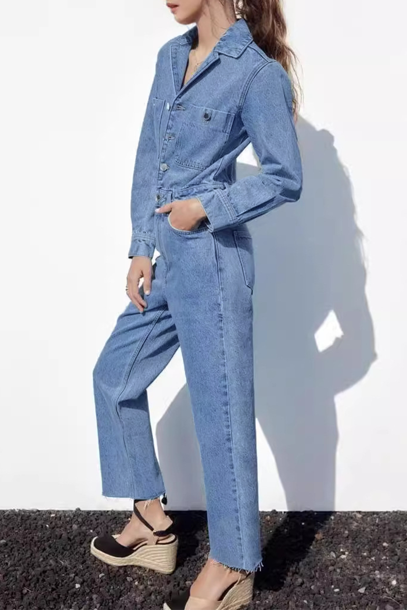 Well Tailored Garment with a Graceful Silhouette