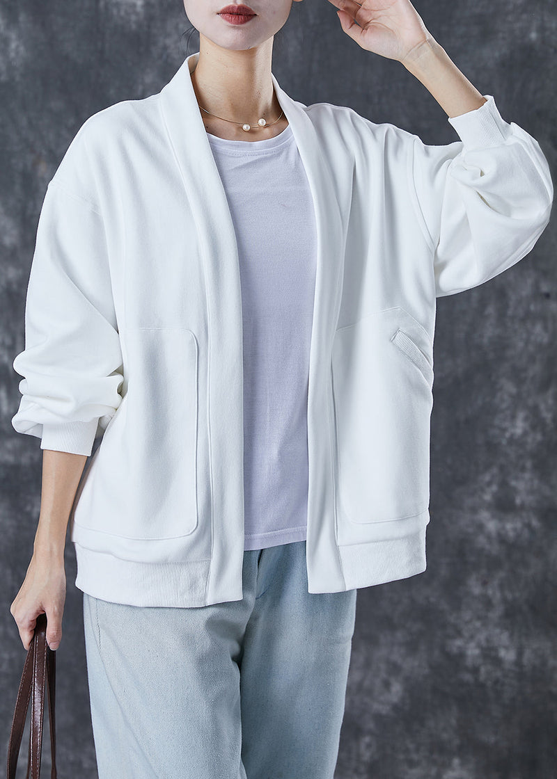 Effortlessly Elegant Cardigan with a Timeless Design
