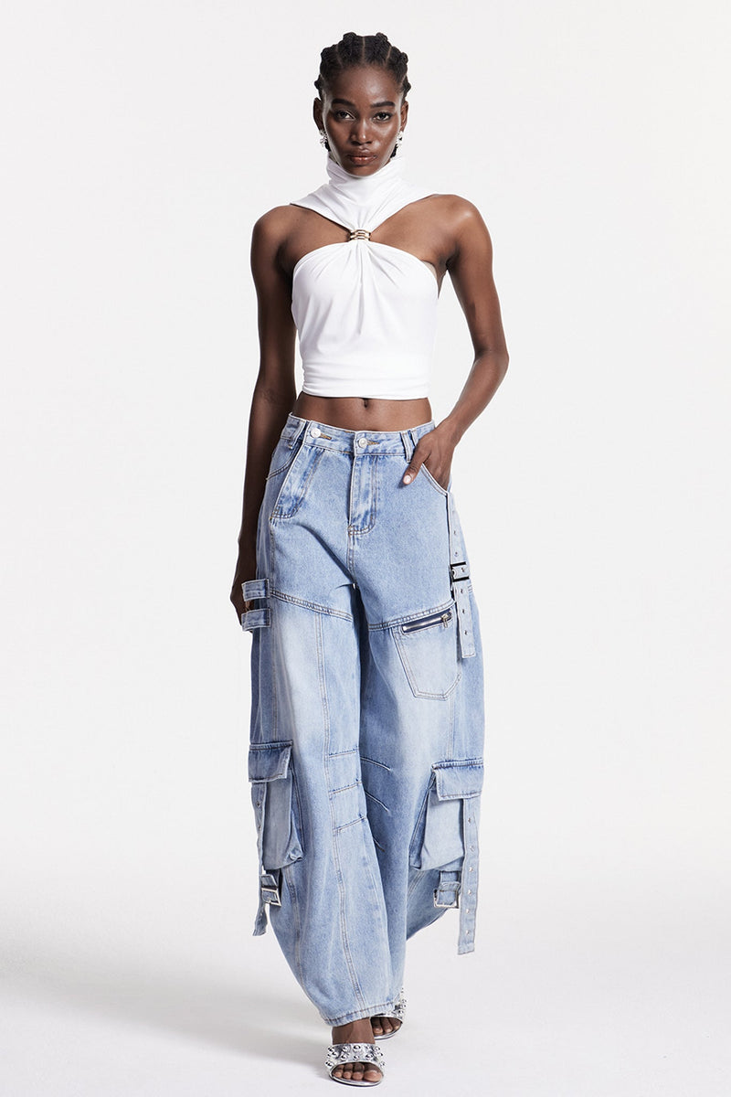Effortlessly Elegant Garment with a Timeless Design
