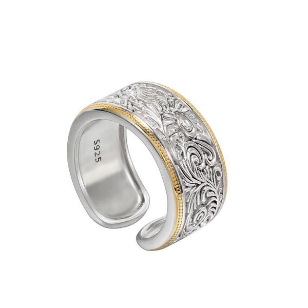 Gracefully Styled Garment for Any Occasion