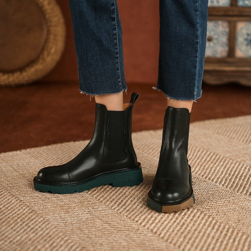 Polished Shoes with an Effortless Classic Look