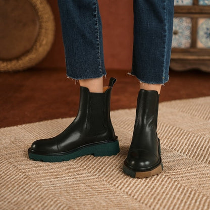 Polished Shoes with an Effortless Classic Look
