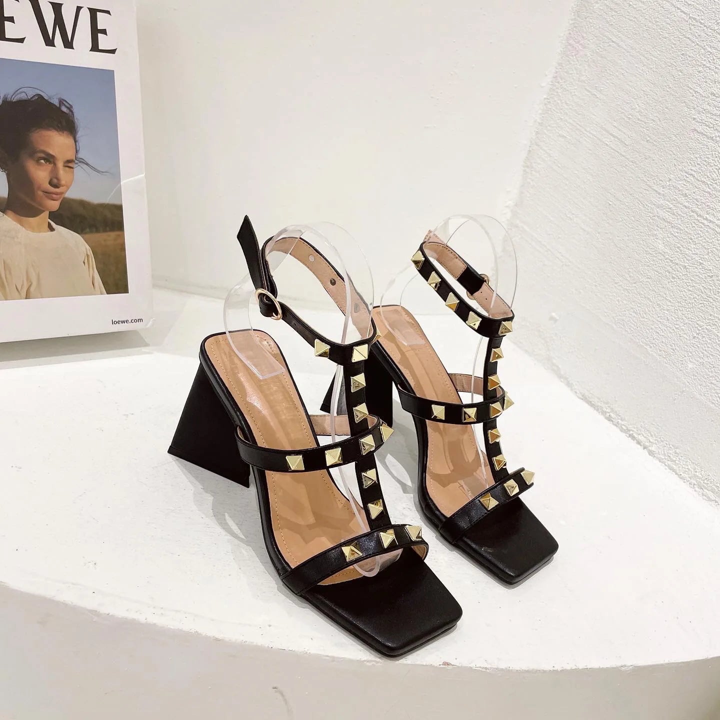 Gracefully Styled Sandals for Any Occasion