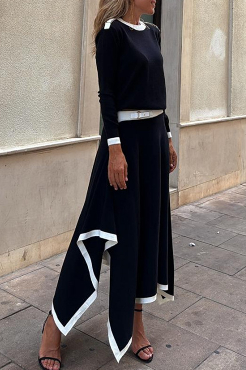 Sophisticated Garment with a Clean Classic Look