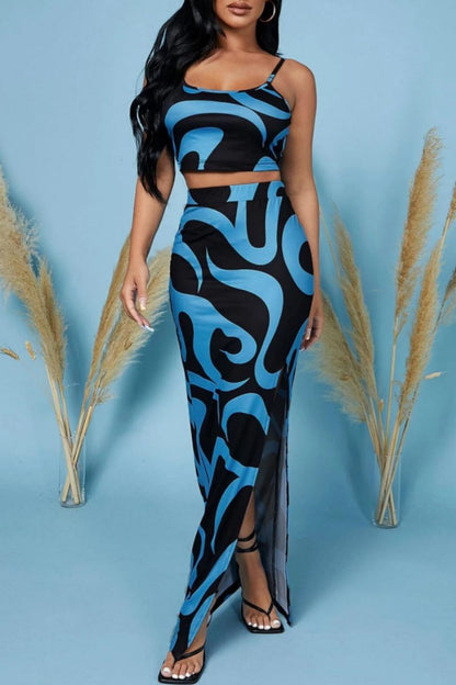 Well Tailored Garment with a Graceful Silhouette