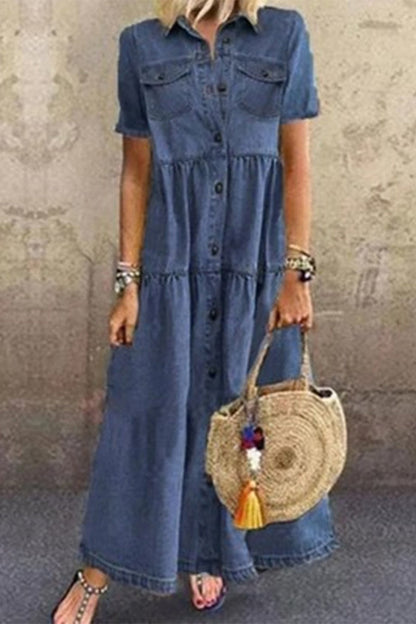 Sophisticated Dress with a Clean Classic Look