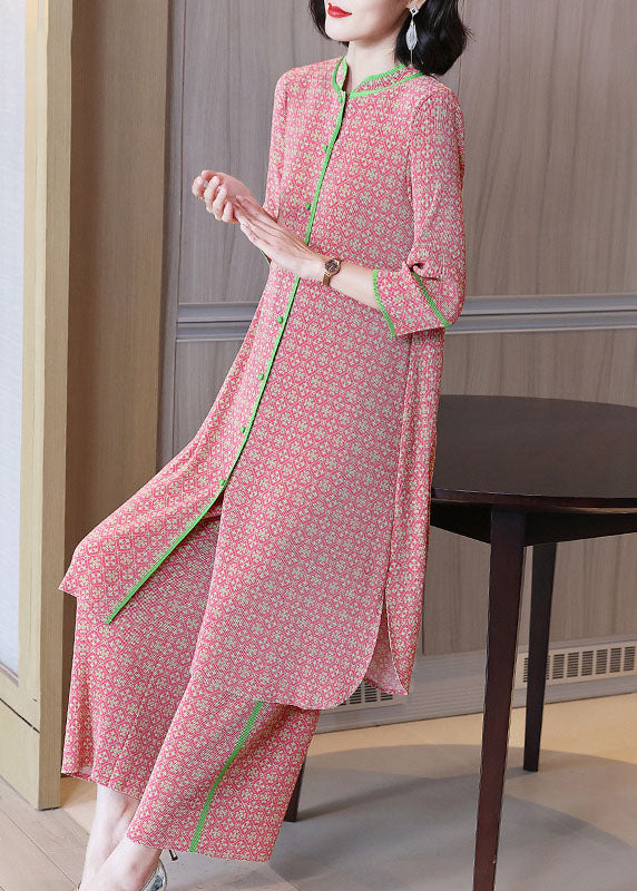 Well Tailored Pants with a Graceful Silhouette