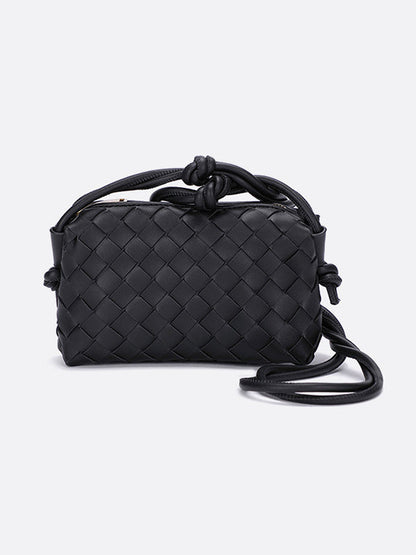 Beautifully Finished Bag in a Timeless Design