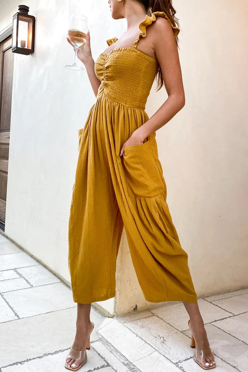 Effortlessly Elegant Garment with a Timeless Design