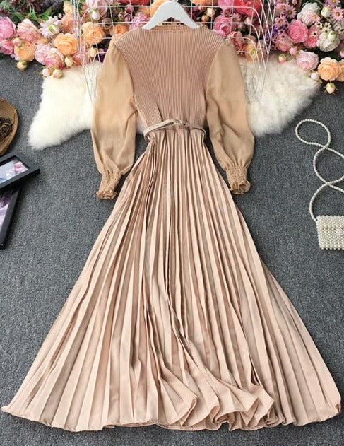 A Vintage Style Dress with Delicate Timeless Details