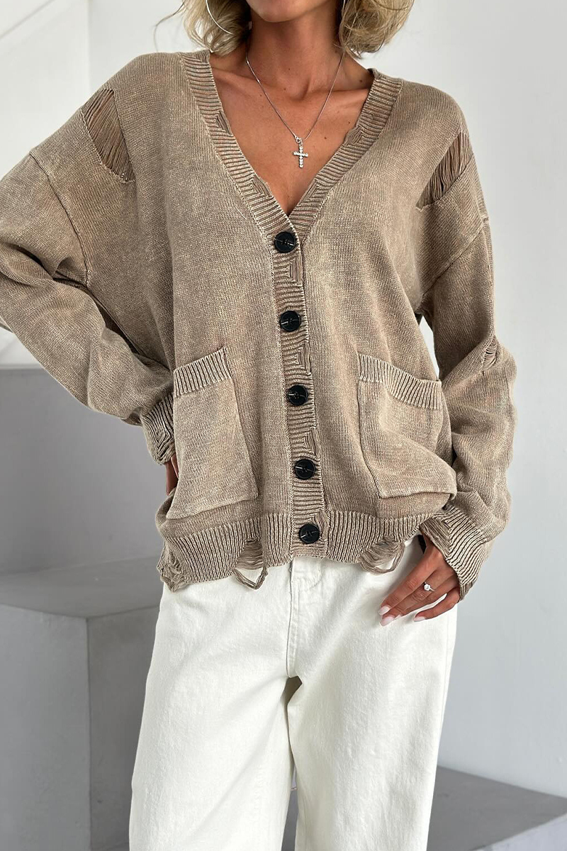 Well Tailored Garment with a Graceful Silhouette