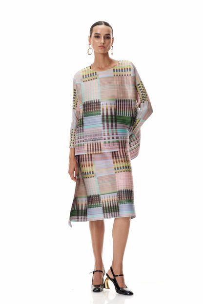 Sophisticated Garment with a Clean Classic Look
