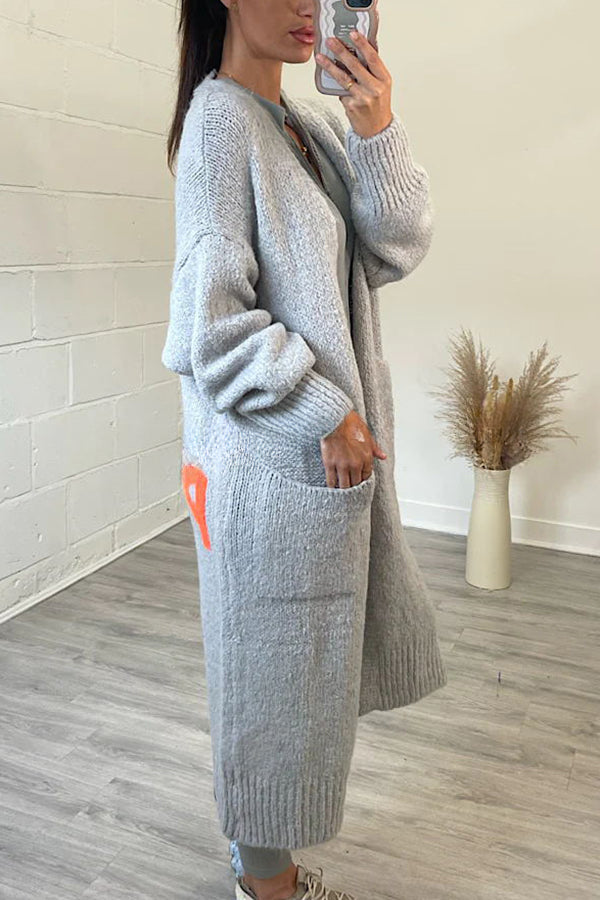 Well Tailored Cardigan with a Graceful Silhouette