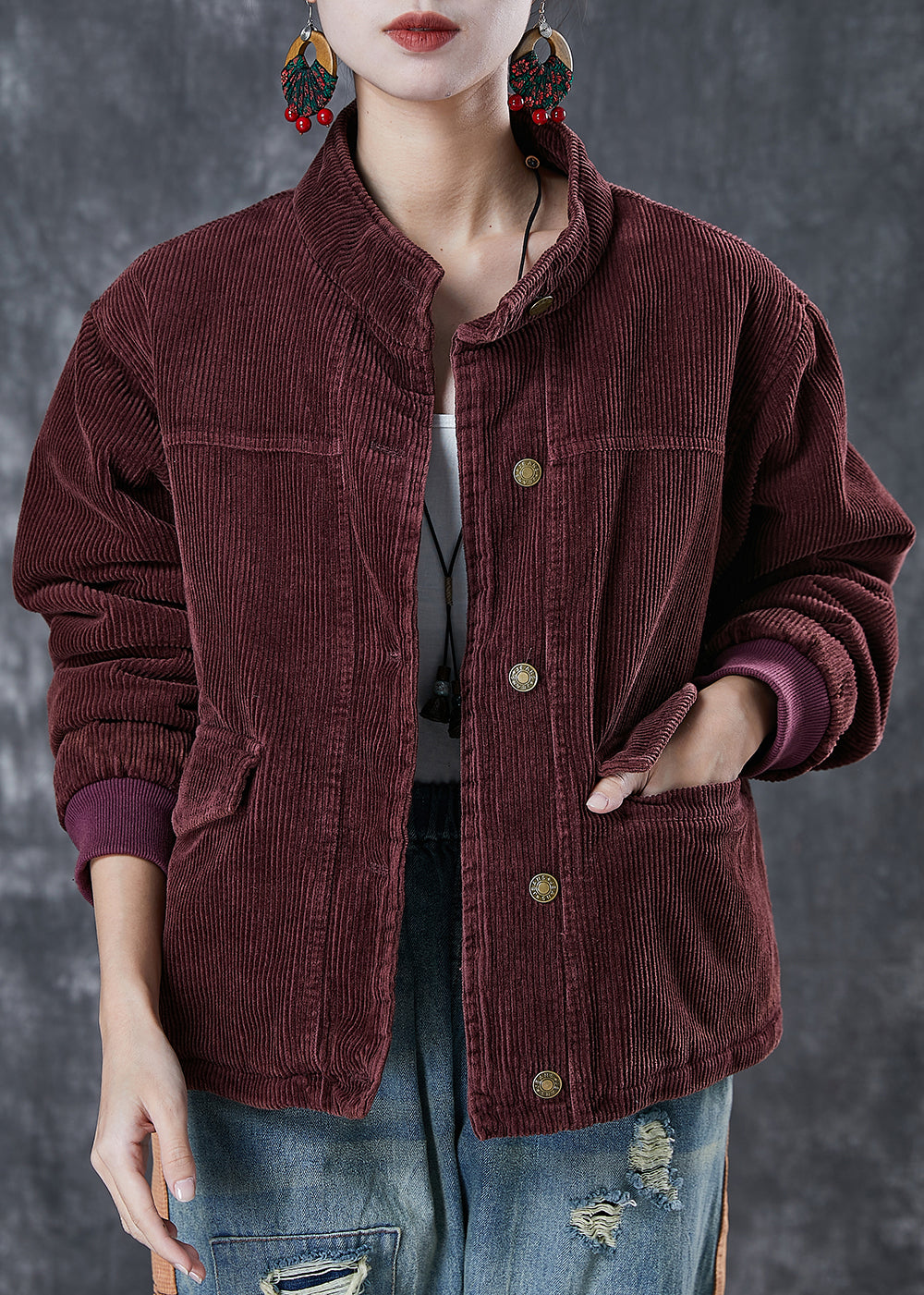 Beautifully Finished Coat in a Timeless Design