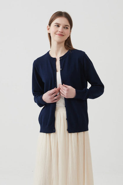 Gracefully Styled Cardigan for Any Occasion