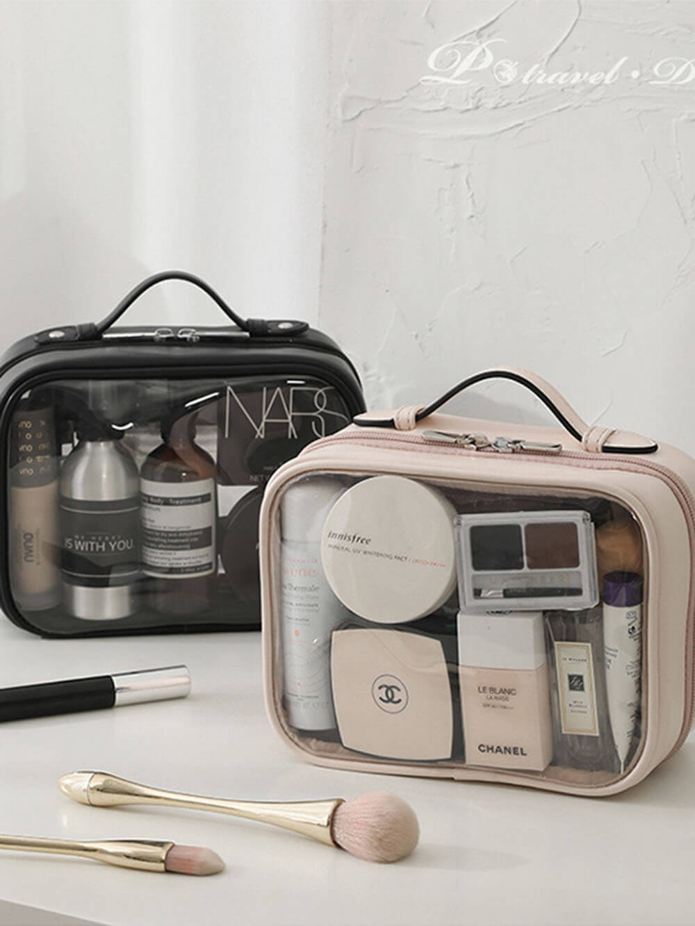 Well Tailored Bag with a Graceful Silhouette