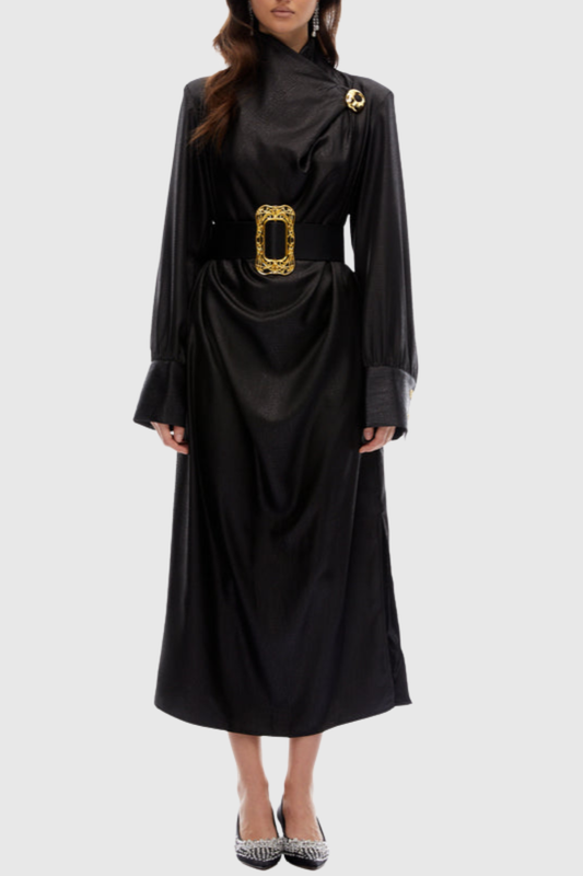 Gracefully Styled Coat for Any Occasion