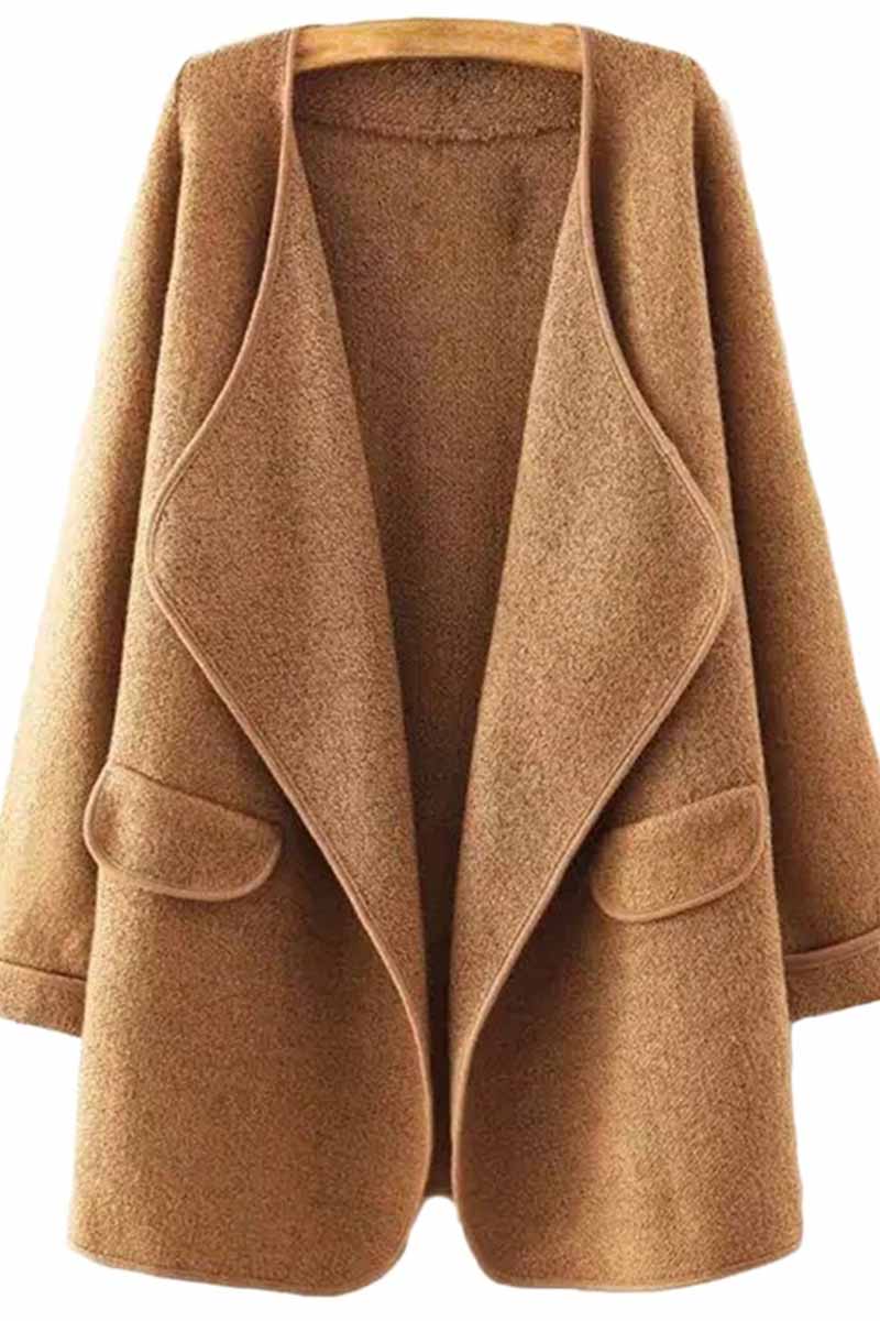 Gracefully Styled Coat for Any Occasion