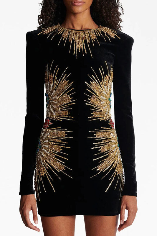 Beautifully Crafted Dress in a Classic Style