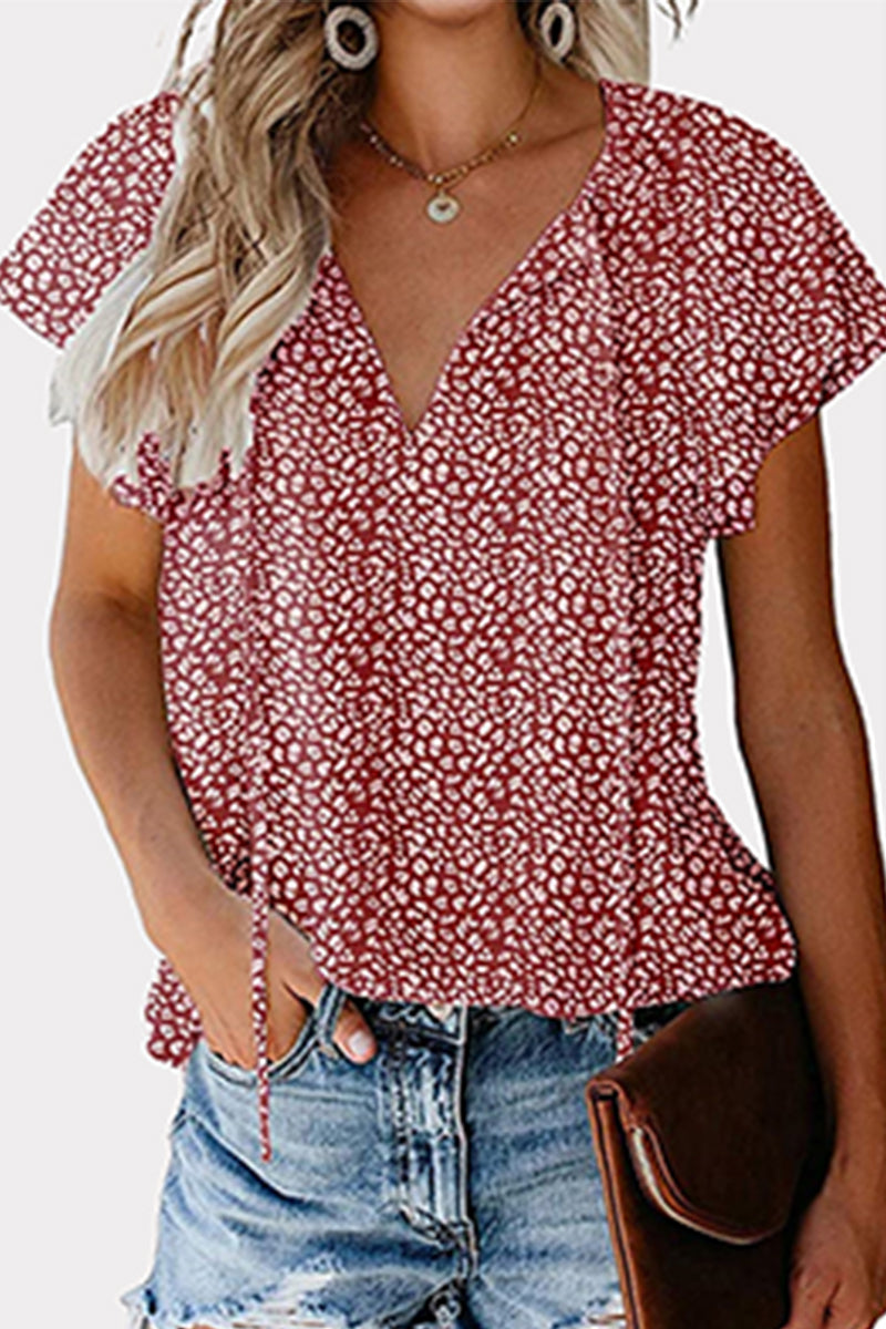 Beautifully Crafted Blouse in a Classic Style