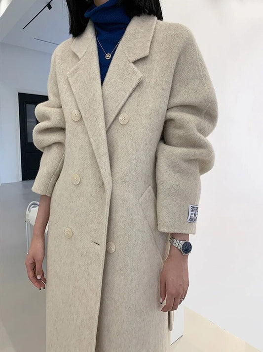 Polished Coat with an Effortless Classic Look