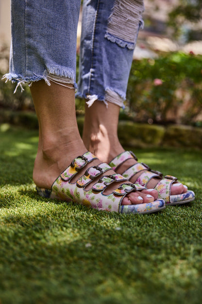 Elegantly Styled Sandals for Everyday Wear