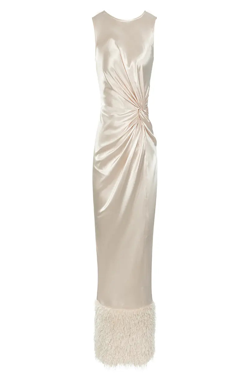 Well Tailored Dress with a Graceful Silhouette