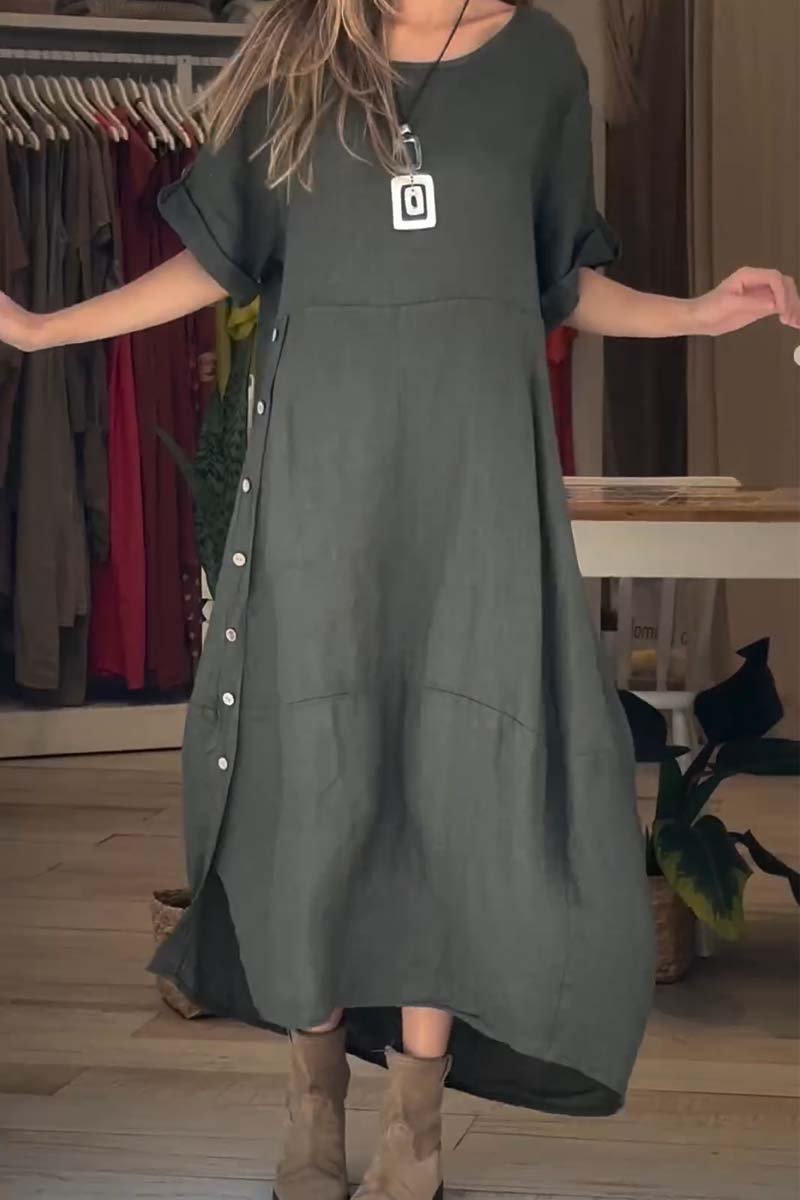Classic Vintage & Enduringly Stylish Dress