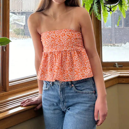 Effortlessly Elegant Top with a Timeless Design