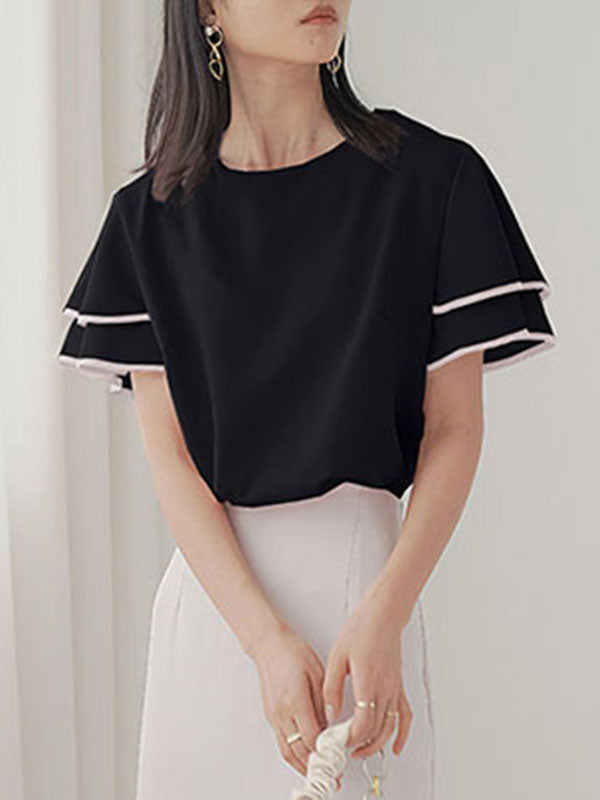 Beautifully Finished T-Shirt in a Timeless Design