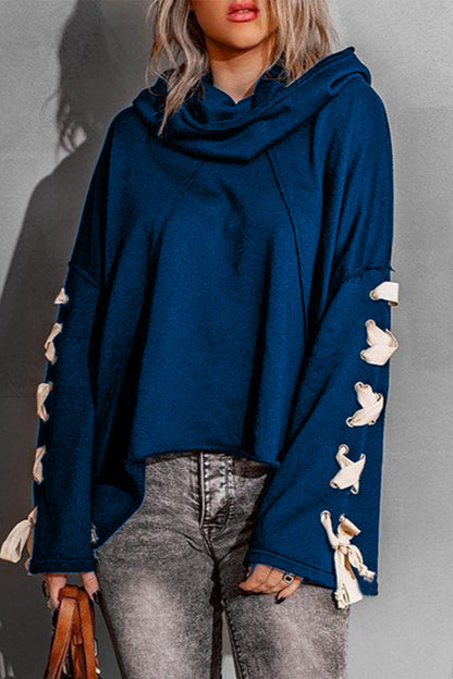 Well Tailored Top with a Graceful Silhouette