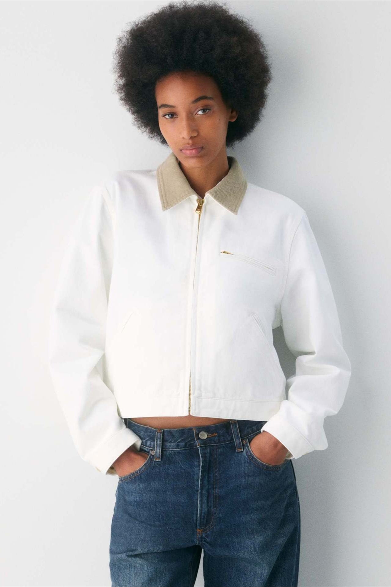Well Tailored Jacket with a Graceful Silhouette