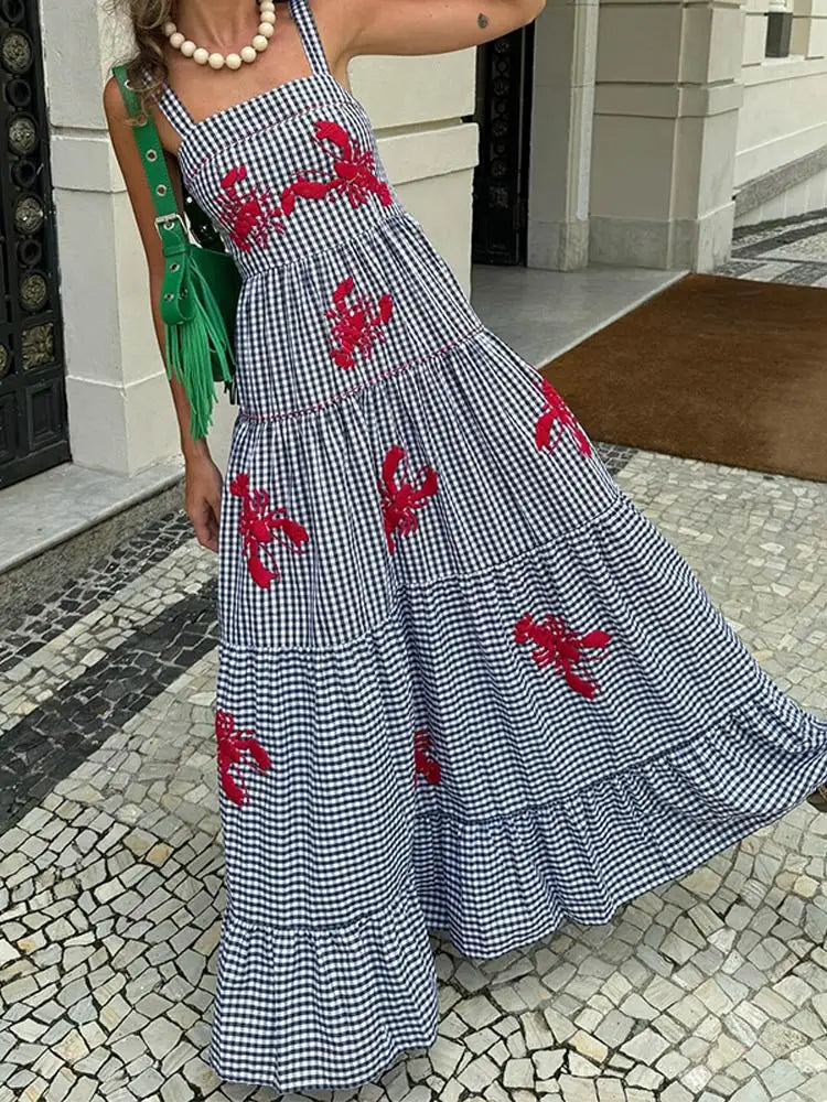 Beautifully Crafted Dress in a Classic Style