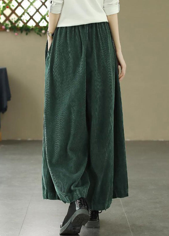 Sophisticated Pants with a Clean Classic Look