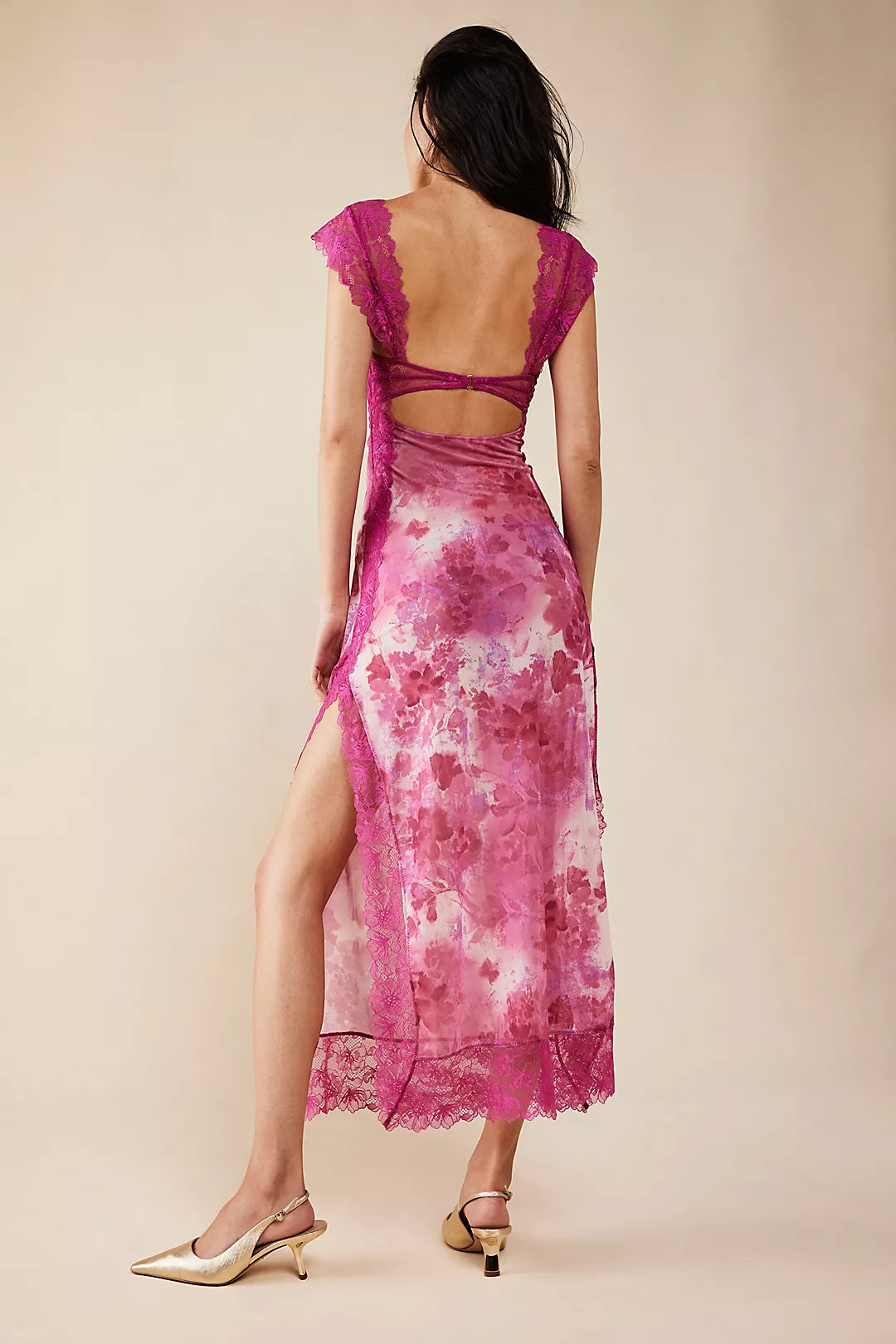 Gracefully Styled Garment for Any Occasion