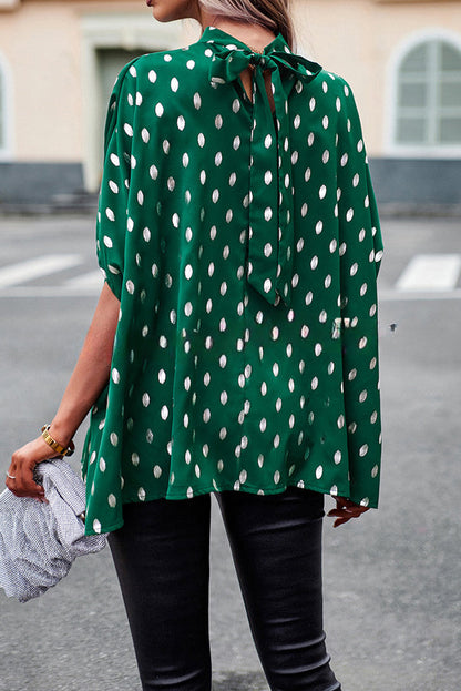 Effortlessly Elegant Blouse with a Timeless Design