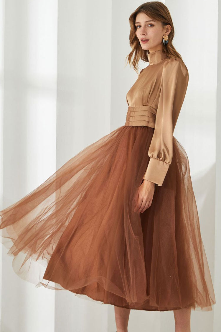 A Vintage Style Dress with Delicate Timeless Details