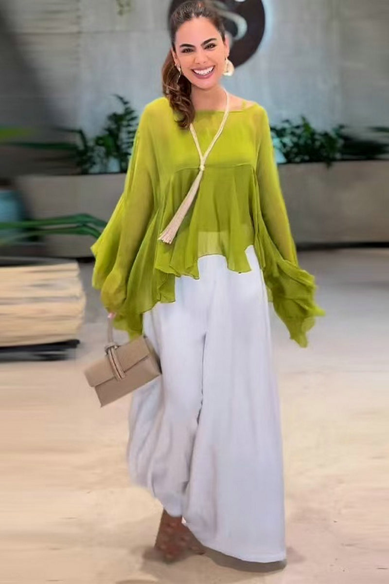 Effortlessly Elegant Garment with a Timeless Design