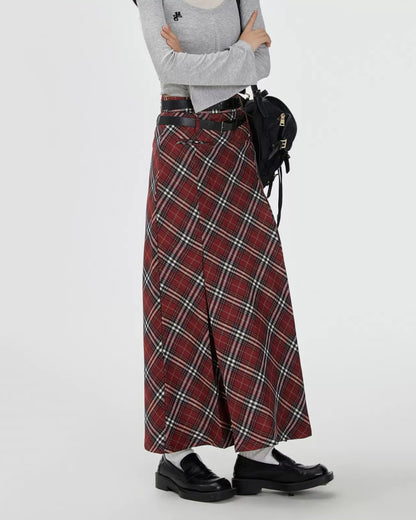 Well Tailored Garment with a Graceful Silhouette