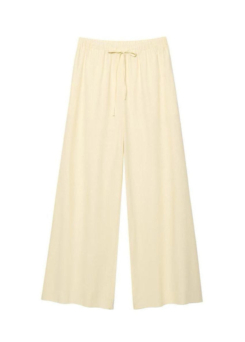 Classic Vintage & Enduringly Stylish Blouse