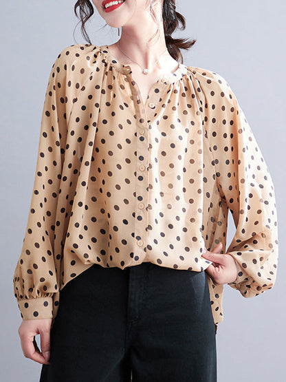 Classic Vintage & Enduringly Stylish Blouse